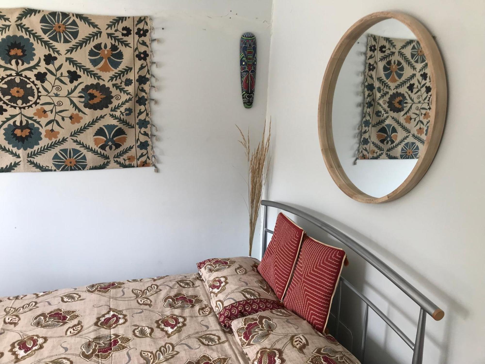 Cozy Double Bedroom In Stunning Bungalow On River Thames - Near Thorpe Park/Royal Holloway University/20Mins From Heathrow ستينس المظهر الخارجي الصورة
